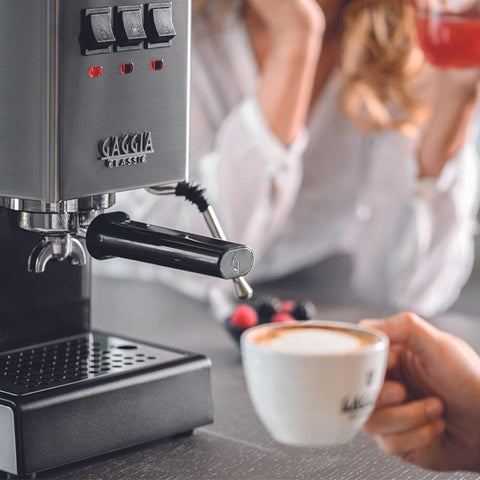 Gaggia Classic E24 - מכונת אספרסו ידנית - כסופה