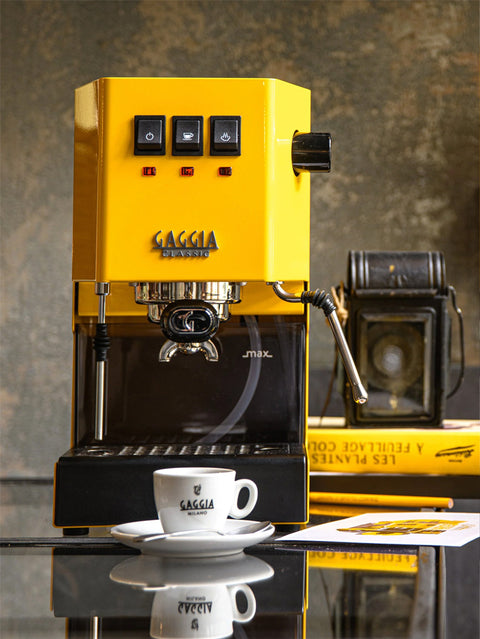 Gaggia Classic E24 - מכונת אספרסו ידנית - צהובה